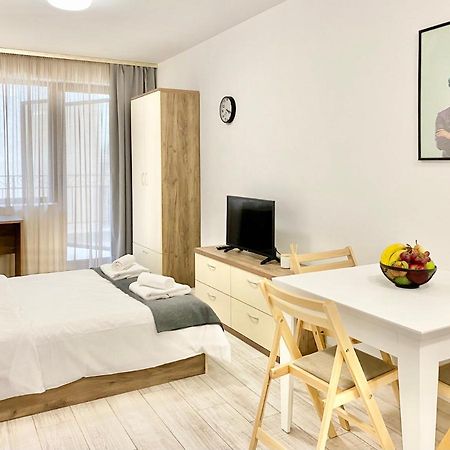 Cozy Studio Next To State Opera With Work Space Stara Zagora Exterior foto