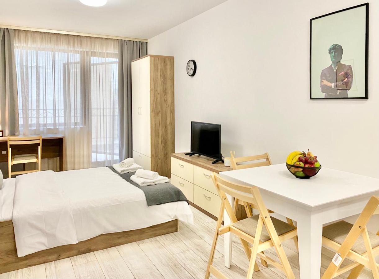 Cozy Studio Next To State Opera With Work Space Stara Zagora Exterior foto